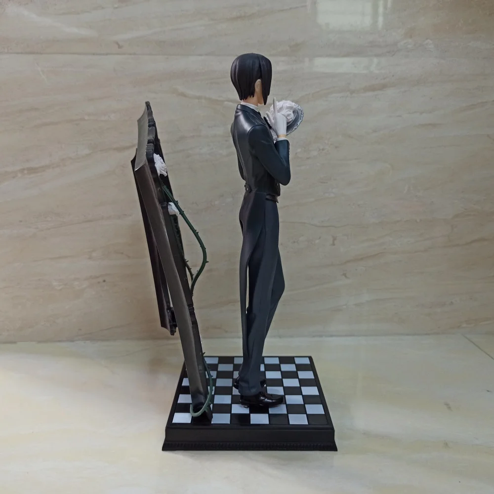 أنيمي الأسود بتلر سيباستيان ميكايليس البلاستيكية عمل الشكل تحصيل نموذج دمية لعبة 25 سنتيمتر