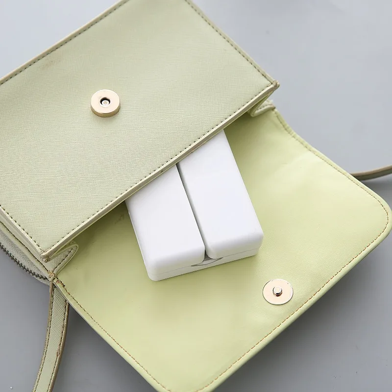 7 Grids Folding Magnetic Pill Box 7-Day Organizer with Airtight Storage Compact Travel Case