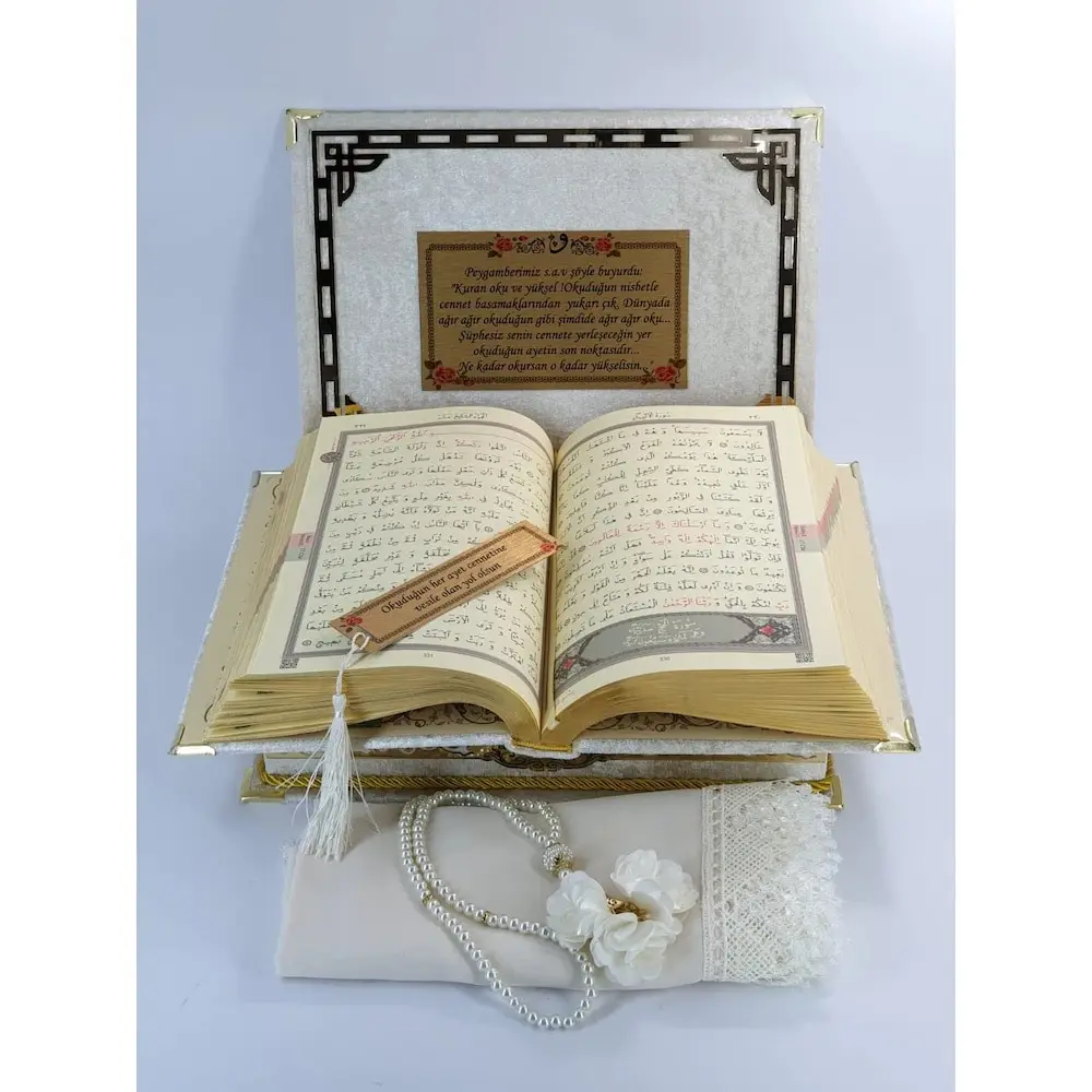 Medium Size With Personalized Cream Velvet Box