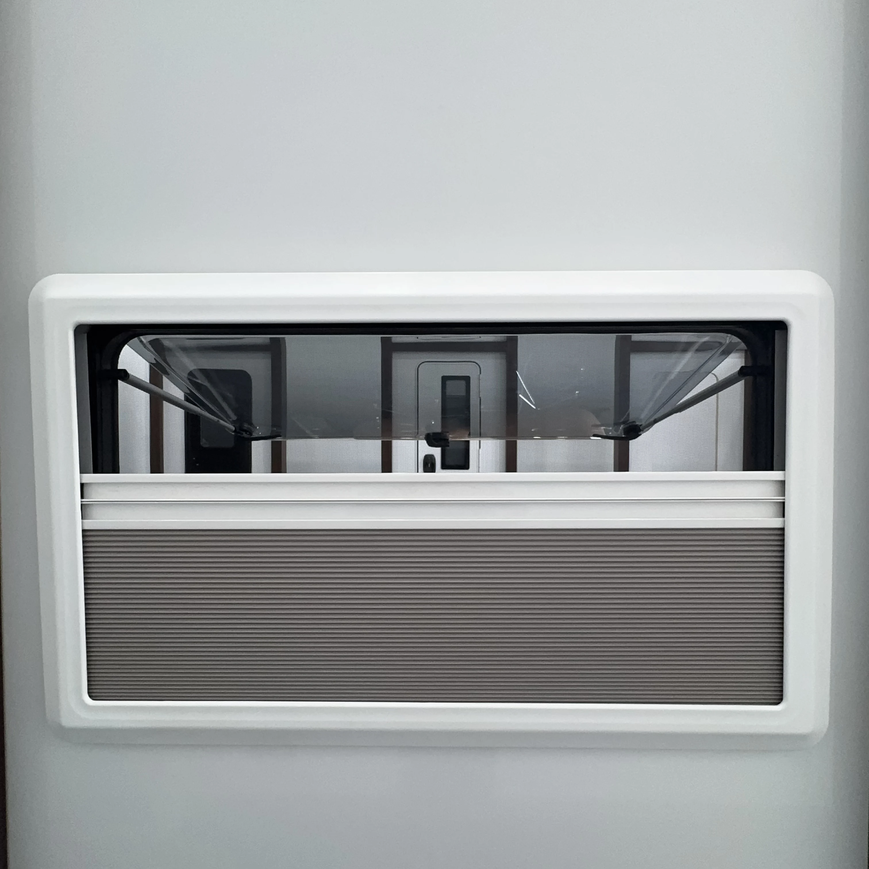 Double Layer Acrylic Glass Square Corner RV Aluminum Alloy Frame Extrapolation Window Body Parts for RV