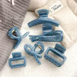 Korean style hair claw clip Spot hair claws Classy hair claws Cute hair claws Blue and red hair clip Accessories for women