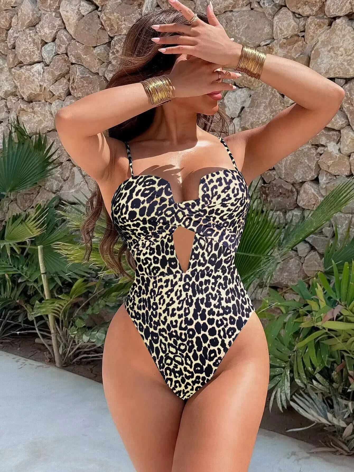 

2024 Women's Leopard Print One Piece Swimsui High Waist Hollow Out Monokini Bikini V-neck Suspender Backless Beach Swimwear New