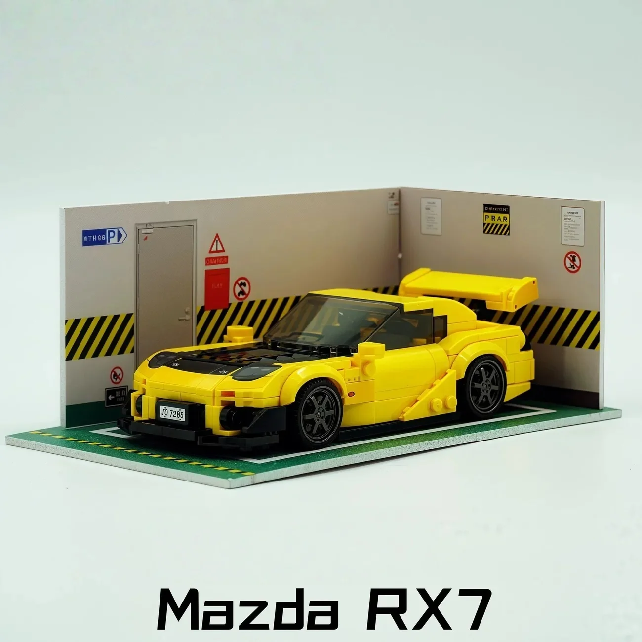 

Small angle eight-grid car and horse Zida RX7 assembled puzzle building block car desktop creative decoration collection