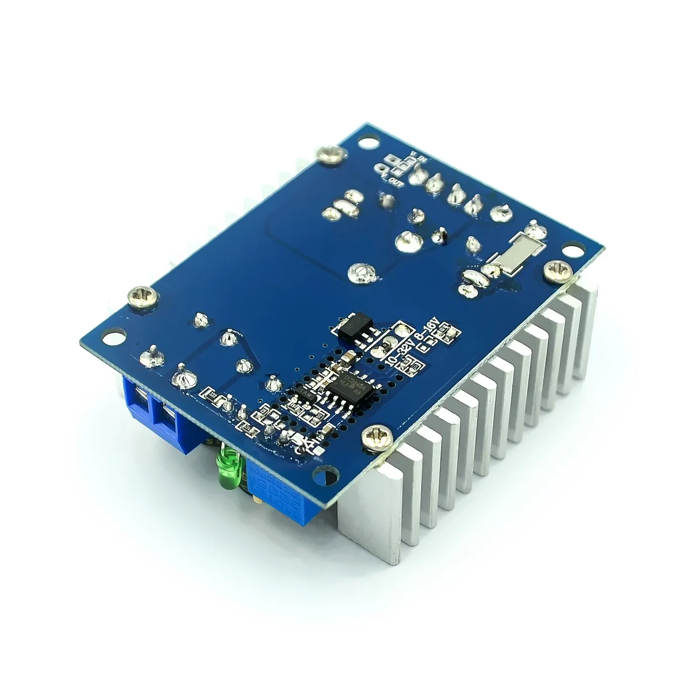 DC-DC boostmodule Mobiel voertuig notebookvermogen 8-32V 9-46V 150W hoog vermogen