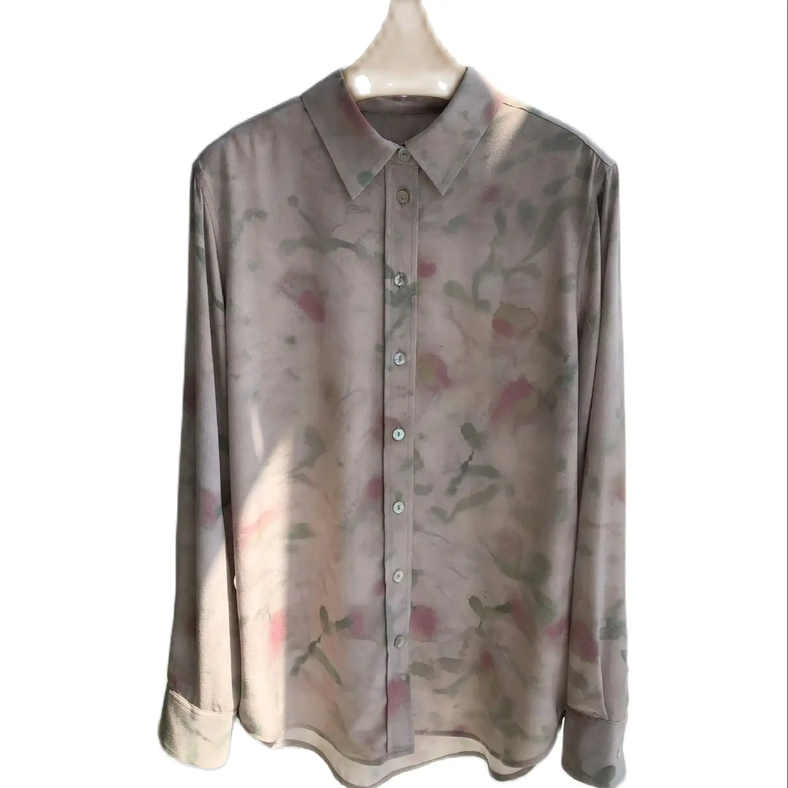 BirdTree 18MM 100%Real Silk Shirt For Women, Long Sleeve Halo Dyeing ,Elegant French Style Blouses, 2024 Spring New Top T41572QC