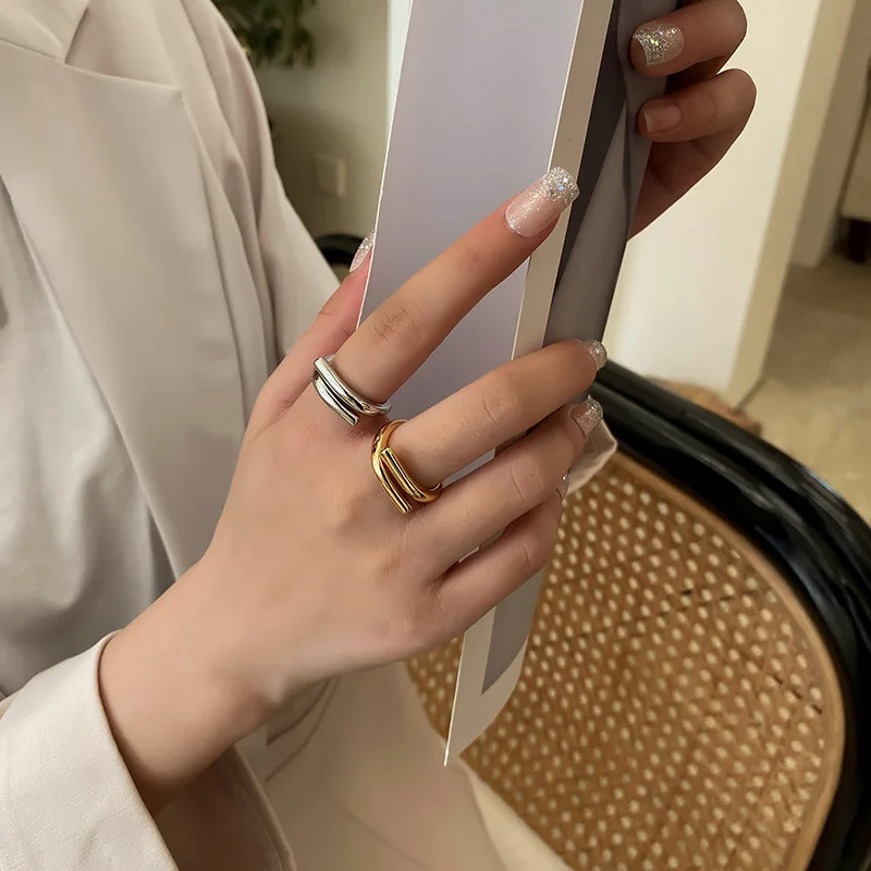 여성을위한 새로운 패션 간단한 개성 크로스 오버 반지 기질 창의력 오픈 입 반지 파티 매력 보석 선물