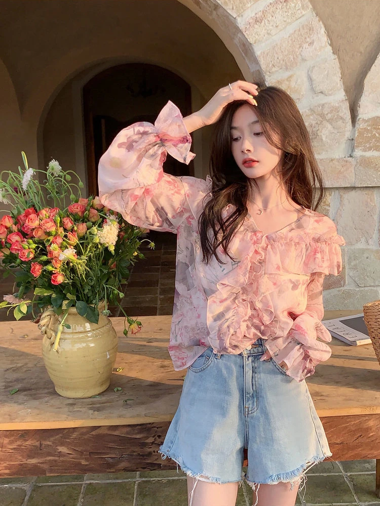 Blouses Women Ins Soft Retro Lady Tops Elegant V-neck Casual Cozy Stylish Autumn All-match Vacation Ulzzang Student Temperament