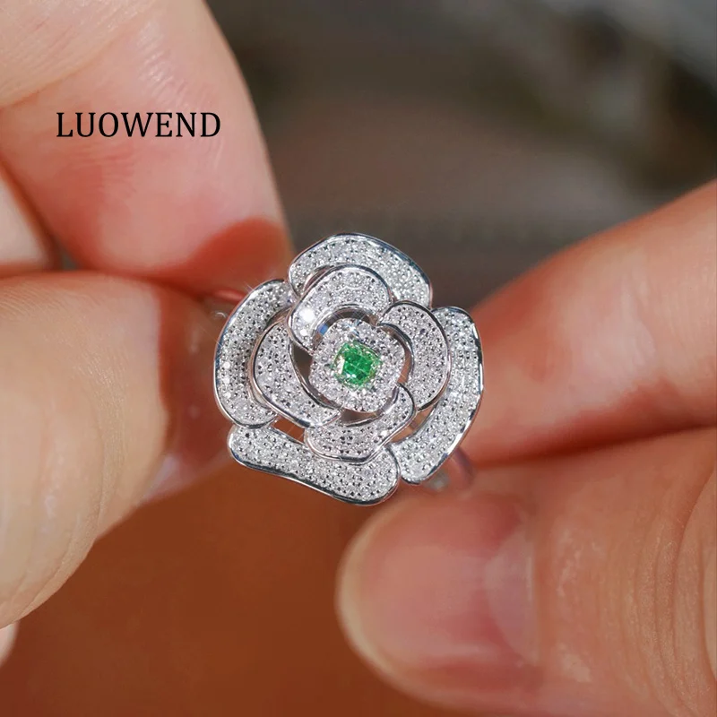 LUOWEND 100% 18K White Gold Rings Luxury Flower Shape Real Natural Green Diamond Engagement Ring for Women High Party Jewelry