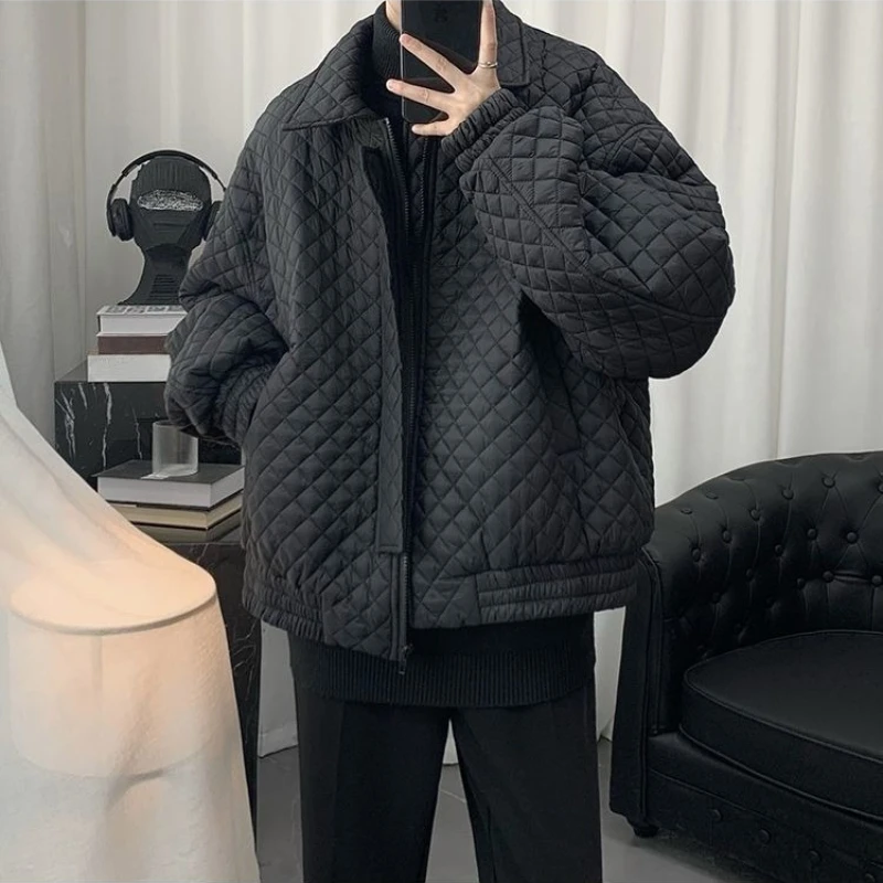 

​Stylish Diamond Grid Men's Cotton Coat Set Short Length Loose Fit Winter Jacket Premium Thermal Insulation Clothing​