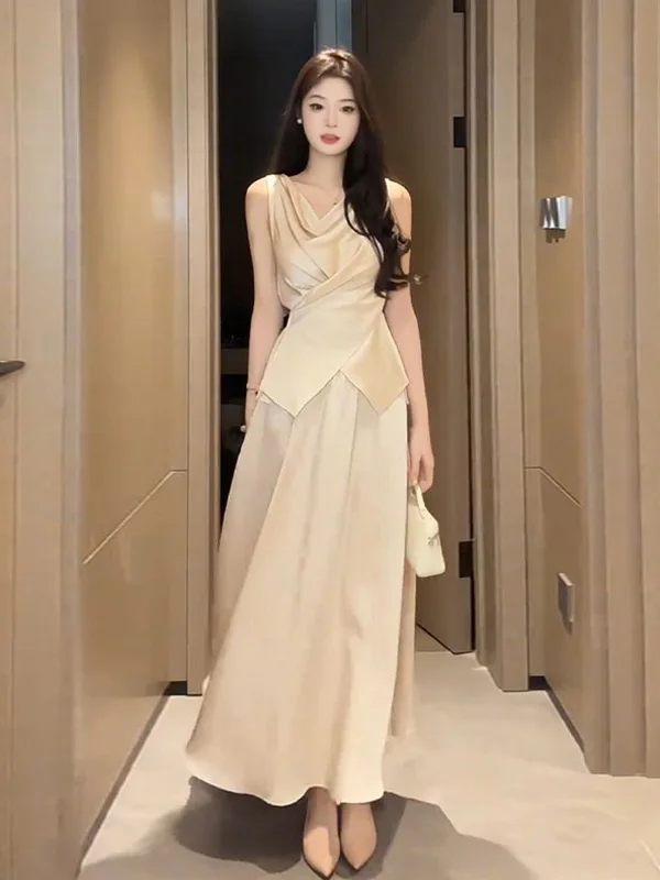 

Потрясающая юбка с высокой талией и топ с открытыми плечами, женский модный комплект, Новое поступление лета 2025 года, наряд V-Ne Line