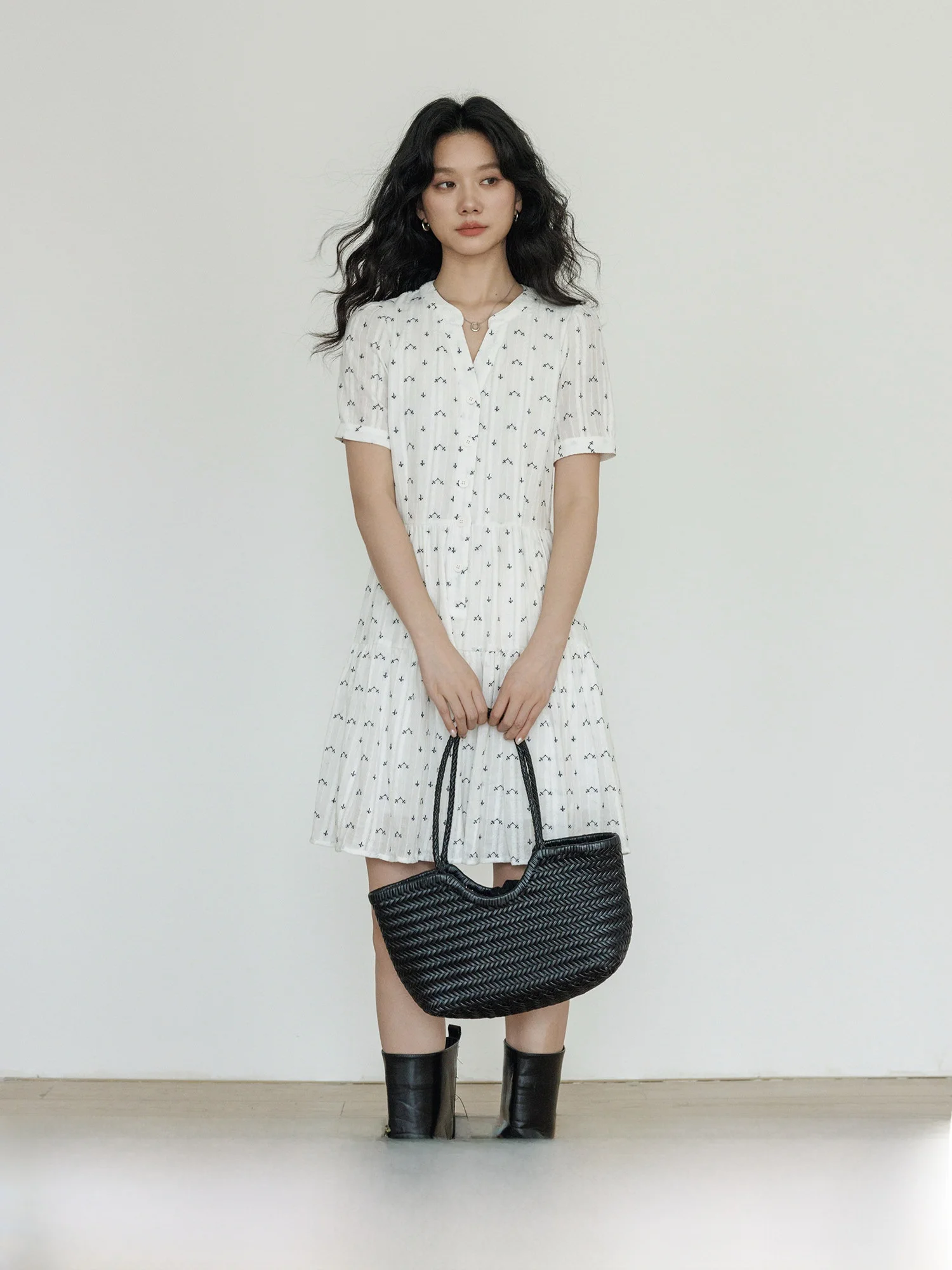 

Summer V-Neck Short Sleeve Embroidered Shirt Dress Women's Floral Print Slimming Casual Cotton A-Line Dress for Holiday