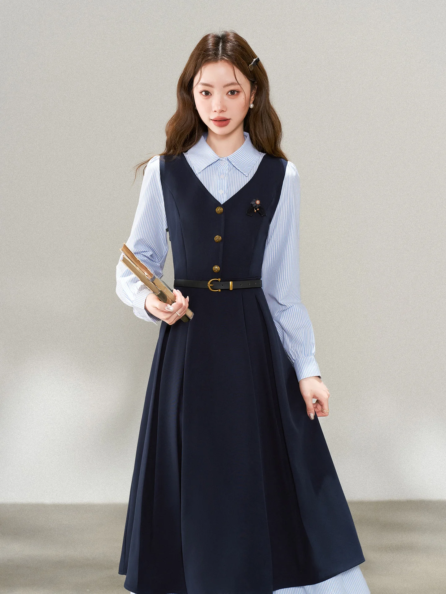 

Retro Shirt Dress Female Early Spring 2026 New Style Teaching Qualification Interview Clothing Skirt High Waist A-Line Dress