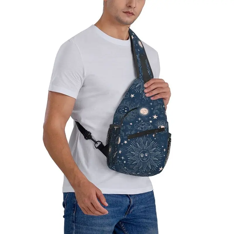 Mochila de hombro personalizada con estampado de galaxia espacial, bolso de hombro con diseño de Luna y sol, mochila cruzada para viaje, senderismo y día