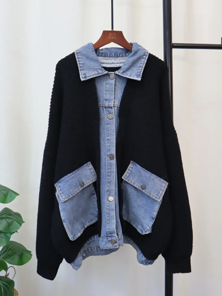 [EWQ] Long Sleeved Denim Patchwork Pocket Design Cardigan Tops Big Size Women Winter Clothing 2024 Autumn Sweater Coats 16O1096