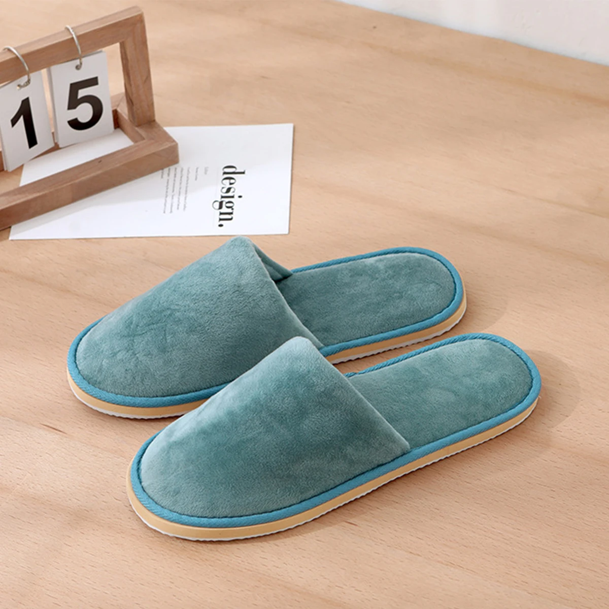 

1 Pair Men'S Winter Slippers Warm Bedroom Plush Shoes Home Floor Soft Indoors Thin Velvet Solid Color Non Slip Half Drag Slipper