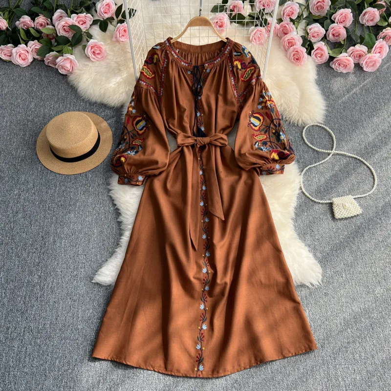 ヴィンテージエスニックランタンスリーブ自由奔放に生きる刺繍ドレス 2025 女性春秋 O ネック A ラインミディドレスコットンリネン Vestidos