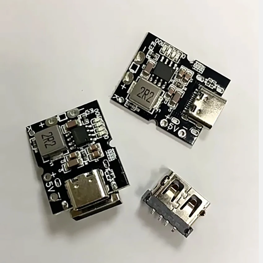 

Type-C USB 5V 2A Boost Converter Step-Up Power Module Lithium Battery Charging Protection Board compatible with 4.2V Weldable