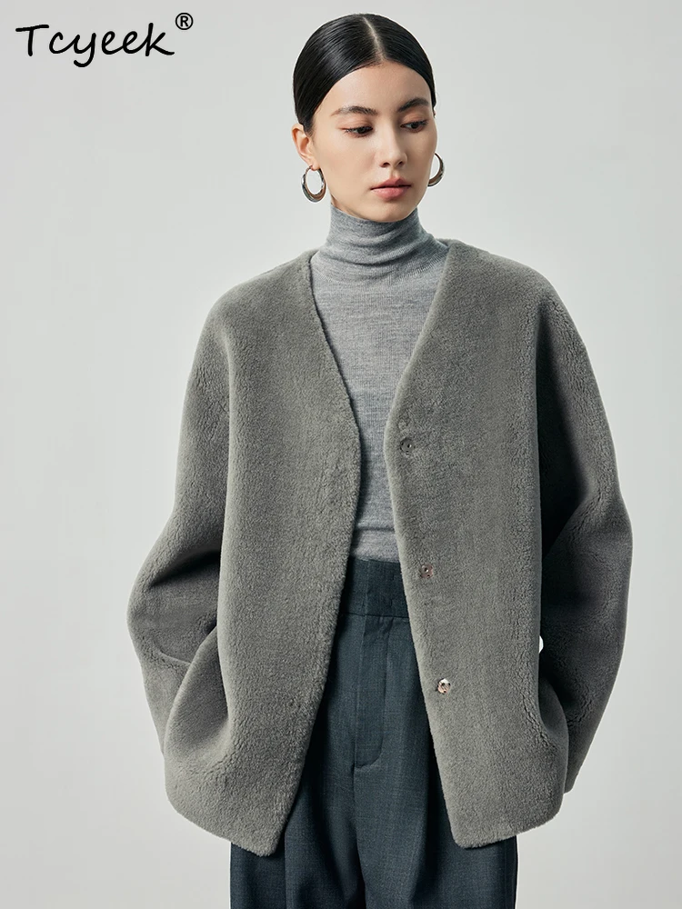 Tcyeek 秋冬 ハイエンド トレンド ファー一体型 Vネック グレー ショート丈 レディース ウールファーコート マントー ファム ファーレディース