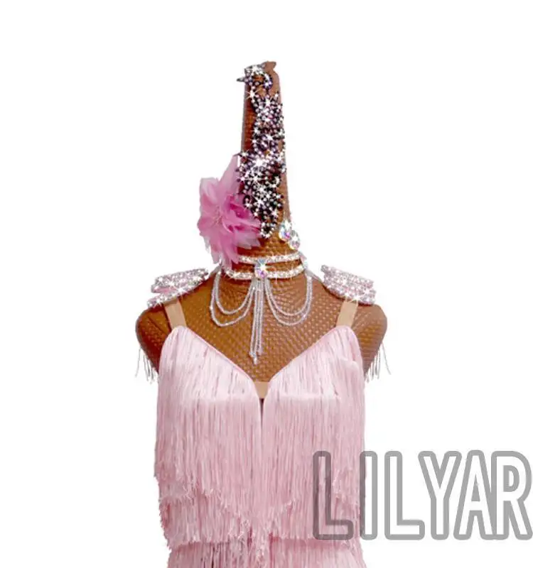 Nuovo abito da competizione di ballo latino con cintura, denim Cha Cha, danza stile nappa con spacco alto cavo rosa chiaro per bambini e adulti