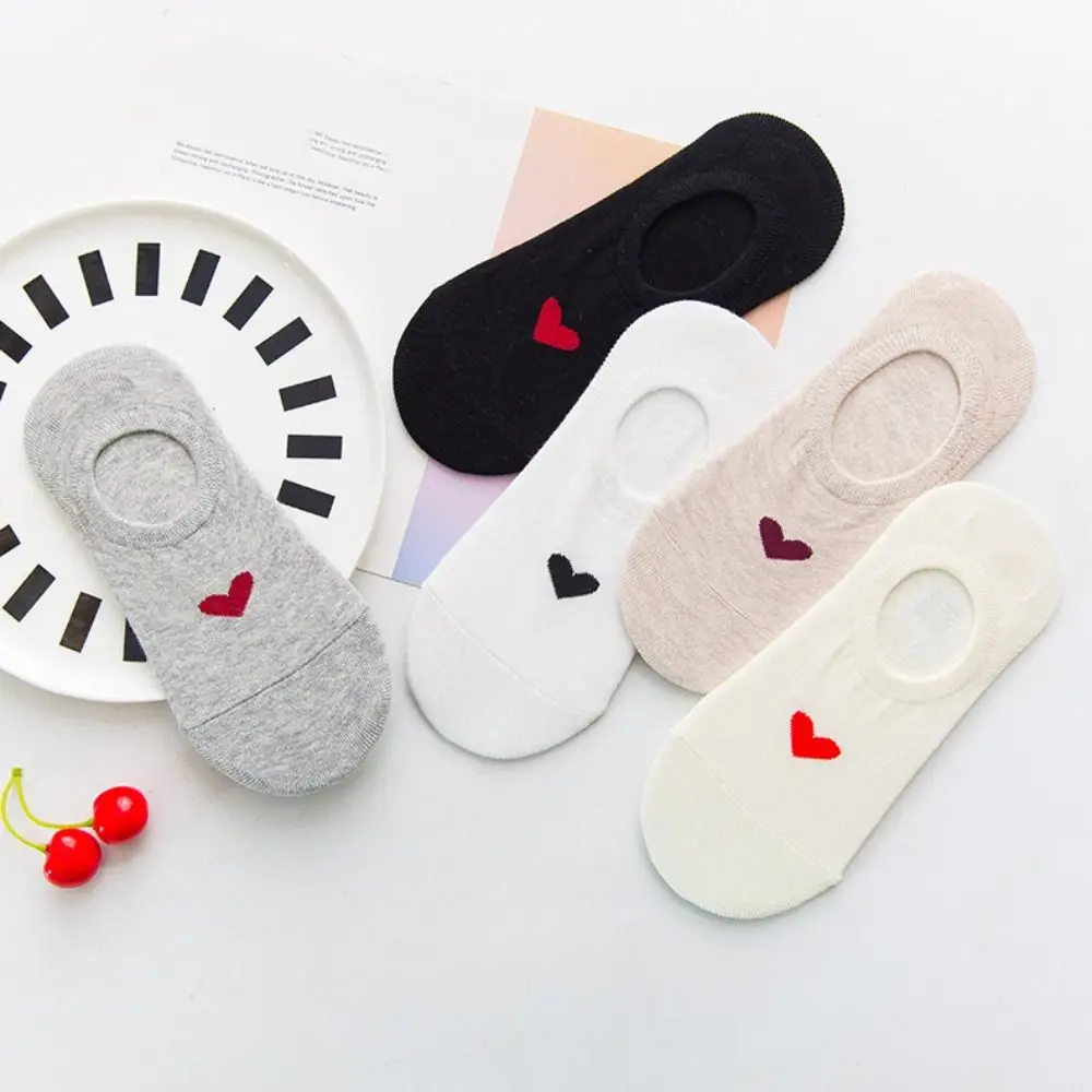 

5Pairs Breathable Love Heart Boat Socks Sweet Anti Slip Short Tube Socks Low Cut Female Hosiery Invisible Socks Daily