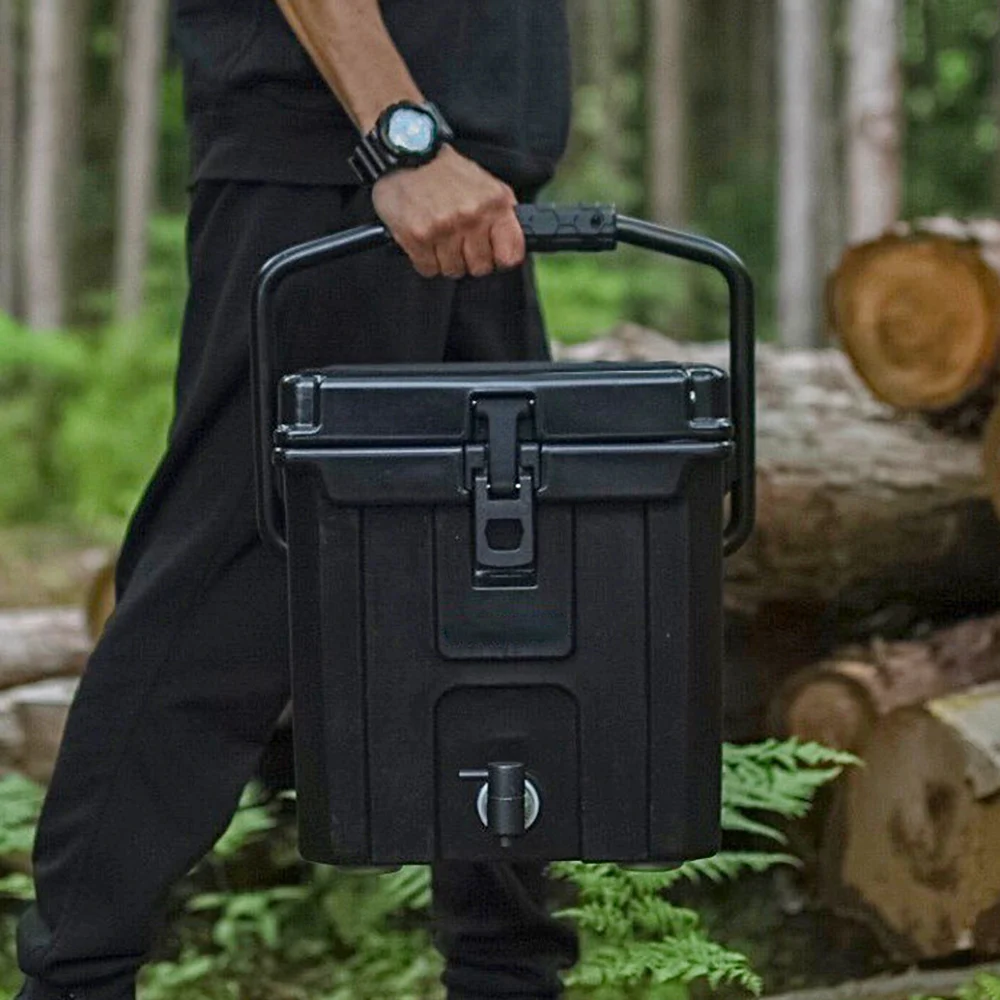 Custom 2.5 Gallon Rotomolded PE Ice Cooler Box With Tap Dispenser Portable For Camping Hiking Outdoor Use & Cans