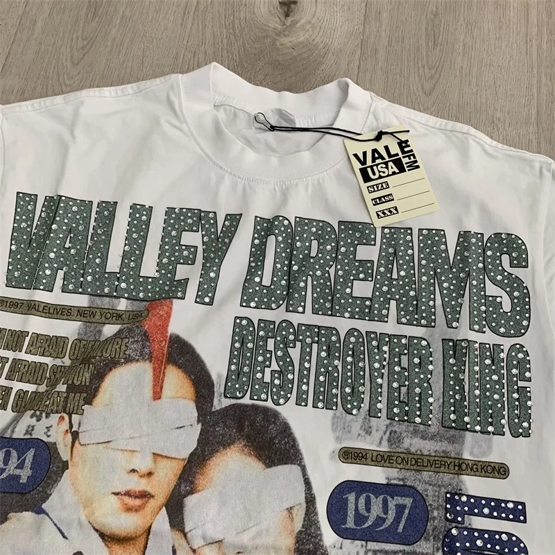 تي شيرت VALLEY كبير الحجم بأكمام قصيرة مطبوع عليه ملابس الشارع الأمريكية تي شيرت Vale Top