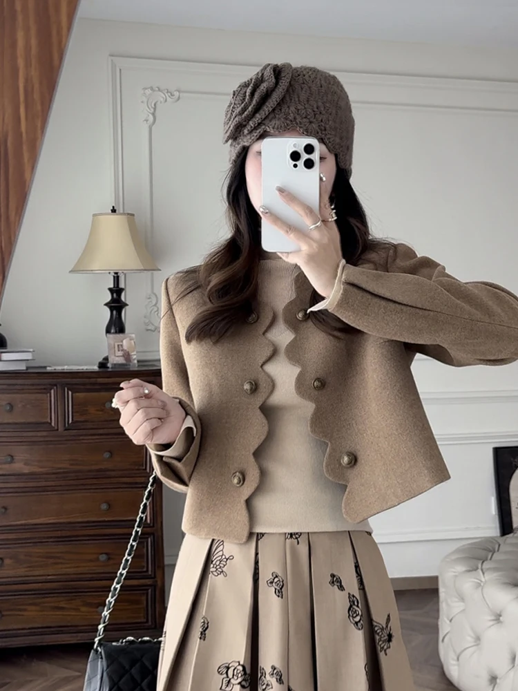 

Zhang ei Autumn 25 Unique Fraance Wind Coffee Petal Sve Woolen Fraance Sle Jaet Commute Sle Straight Cut