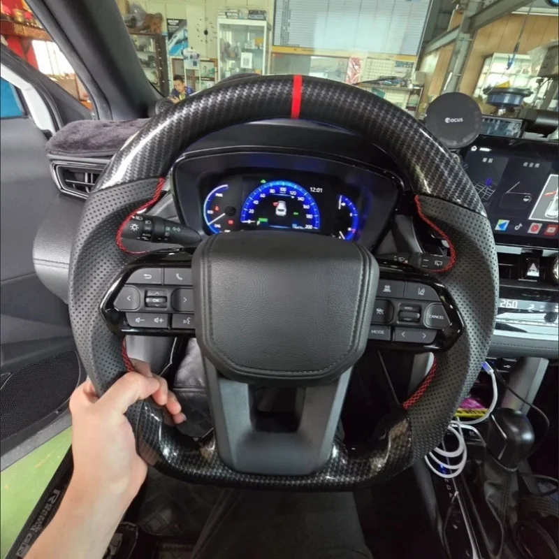 Customized Carbon Fiber Leather Car Steering Wheel For Toyota Corolla Land Cruiser LC300 Mark X LC200 Hiace LC79 Steering WheeI