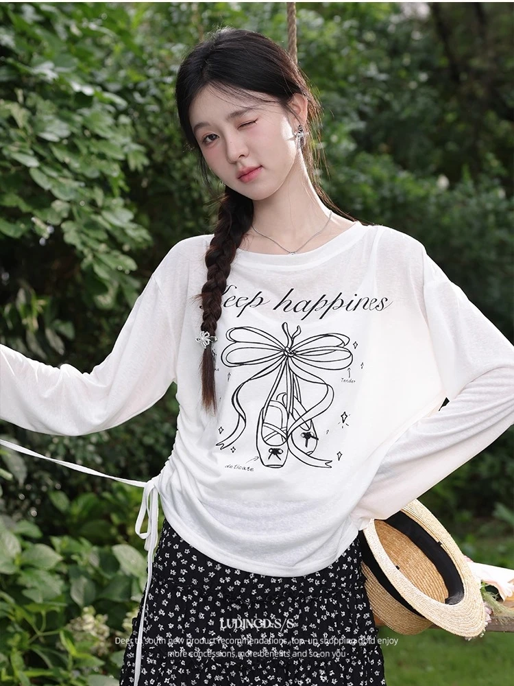 ALXNAN grande taille blanc imprimé T-shirt femmes Protection solaire à manches longues pull 2025 été coupe ample élégant femme haut D11825