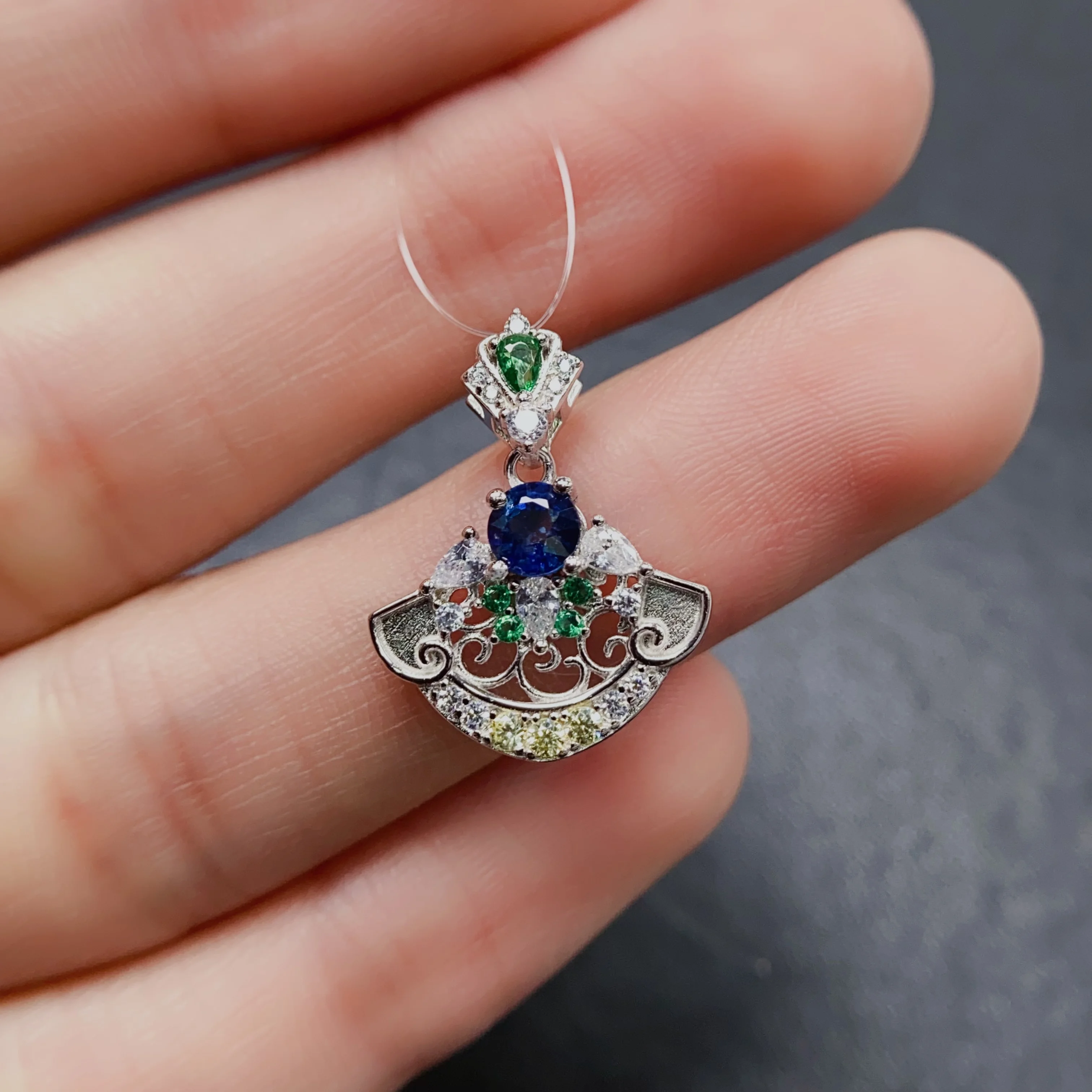 4mm Natural Sapphire Pendant Necklace S925 Sterling Silver Certificate Fine Fashion Charm Weddings Jewelry for Women FS