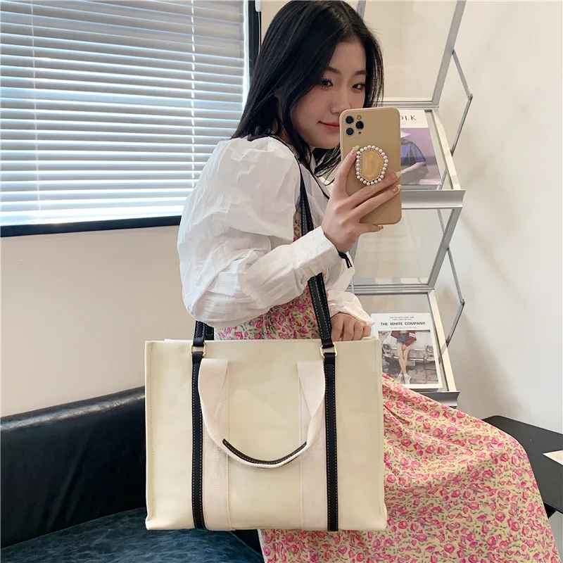 Women\'s Canvas Bag Large Capacity 2024 New Casual Shoulder Handbag College Student Classroom Bag Commuting Tote Bag