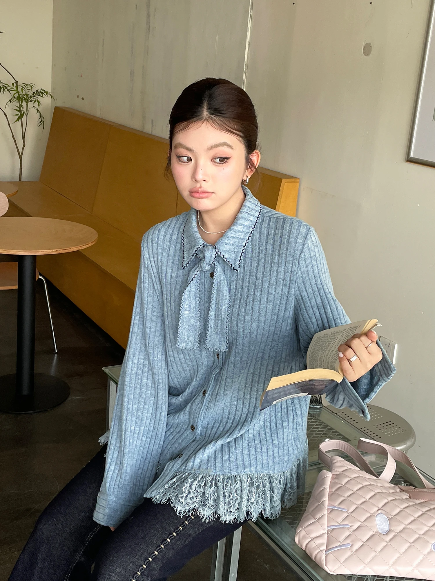 

Свободный топ большого размера с кружевными вставками, длинный рукав, весна-осень, модный корейский стиль, повседневный, ветровка, маленький французский шик