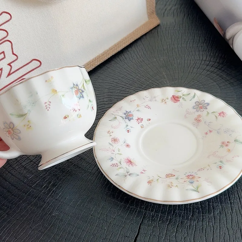 Gold-drawing Floral Print Coffee Cup Dish Set New 200ml High Aesthetic French Style Vintage Mugs Afternoon Tea Dessert Dish