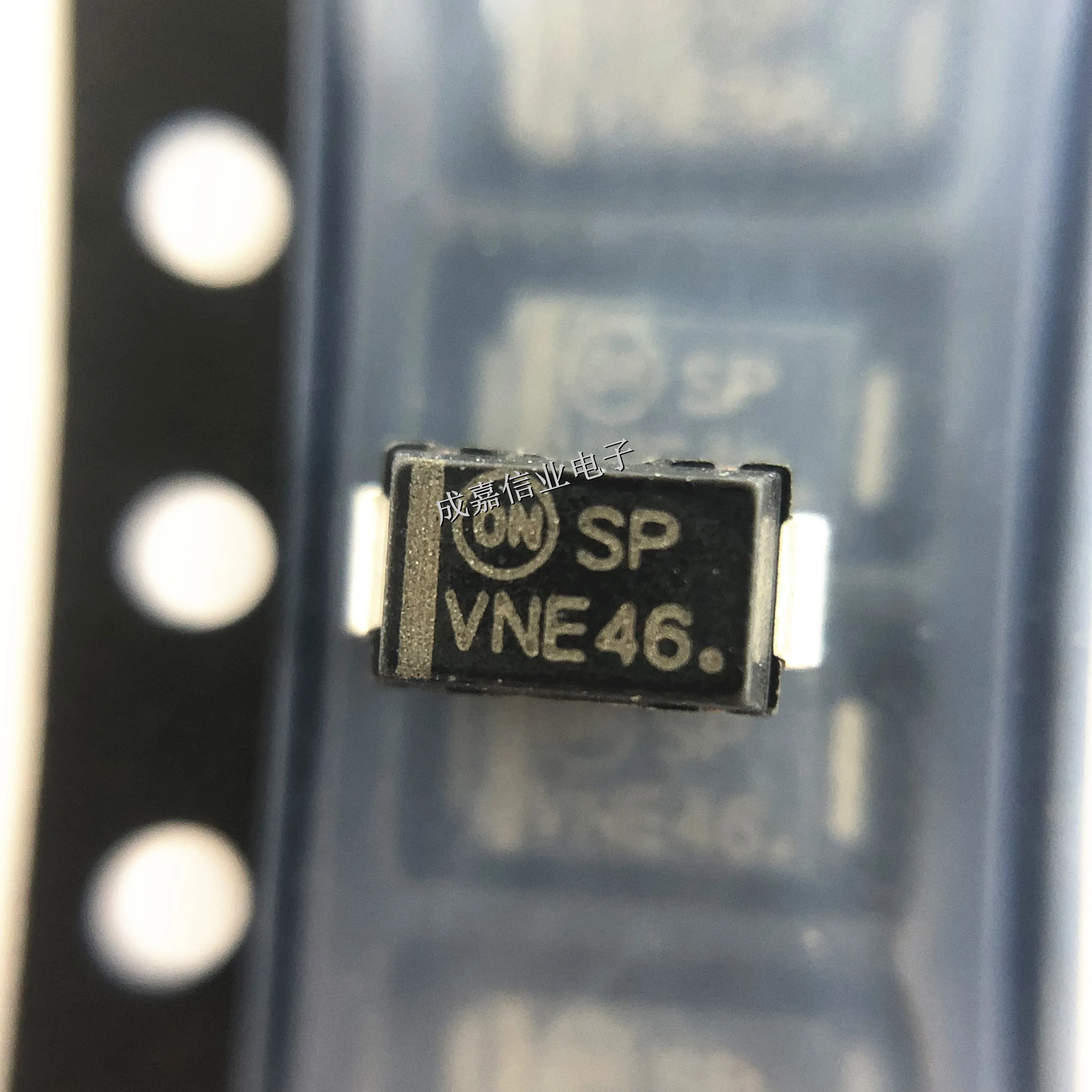 

10pcs/Lot 1SMA36AT3G DO-214AC-2 SMA MARKING;SP ESD Protection Diodes / TVS Diodes 36V 400W Unidirectional