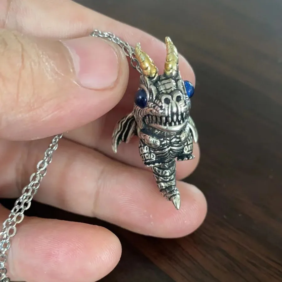 Vintage Two Tone Blue Eye Flying Dragon Pendant Necklace for Men Animal Necklace Fashion Jewelry Accessories Gifts