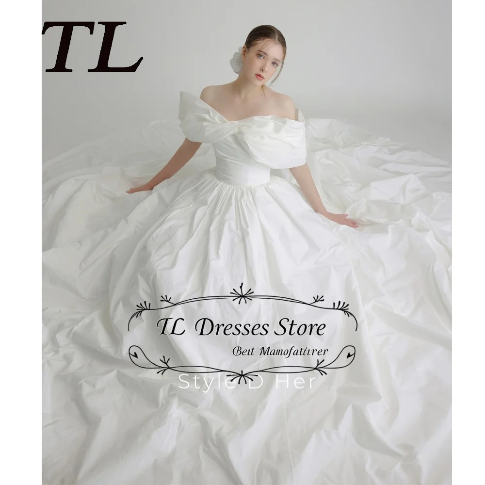 TL 2026 Modern Off Shoulder Wedding Party Dress Puff Pendulum Gown Korea Photo Shoot Bridal Reception Dress Customized