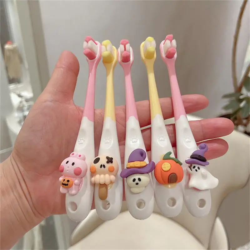 

Childrens Toothbrush Easy To Clean Soft Clean Mouthguard Extremely Fine Anti-slip Handle Durable Childrens Toothbrush Odorless