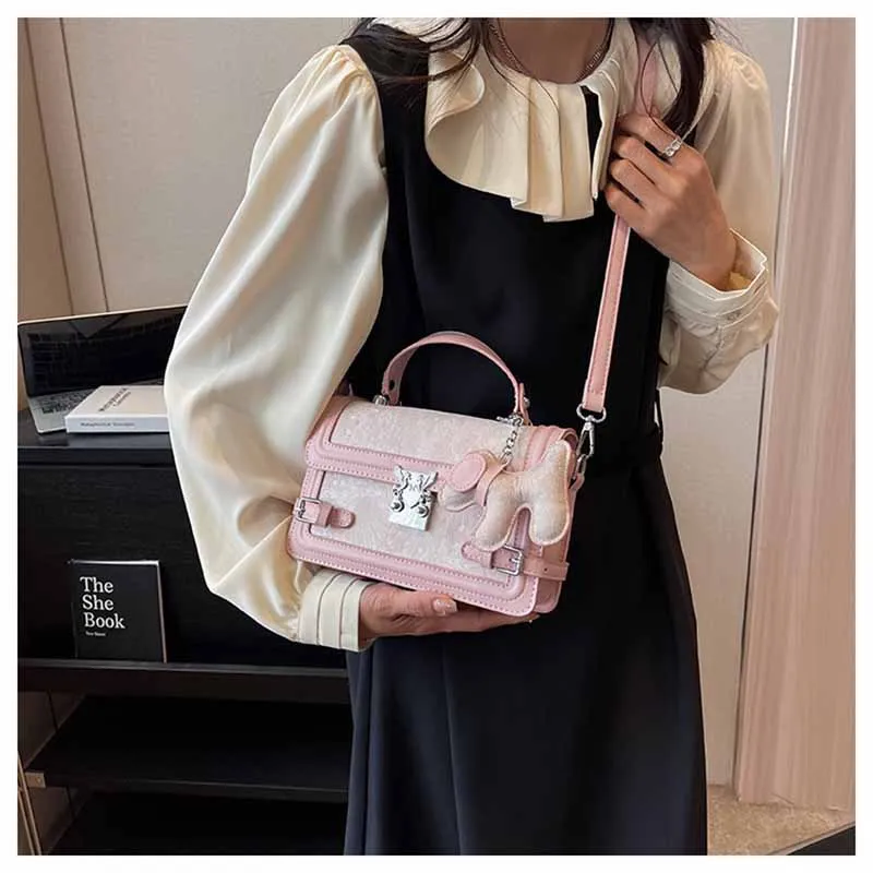 

Women Handbags 2025 Luxury Design New Summer Fashion Crossbody Shoulder Bag Hot Versatile Portable Small Square Bag for Ladies