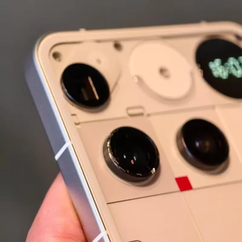 Nothing Phone (3) Qualcomm Snapdragon 8S Gen 4 6.67 AMOLED 120Hz Triple 50MP Camera 3 mics 8
