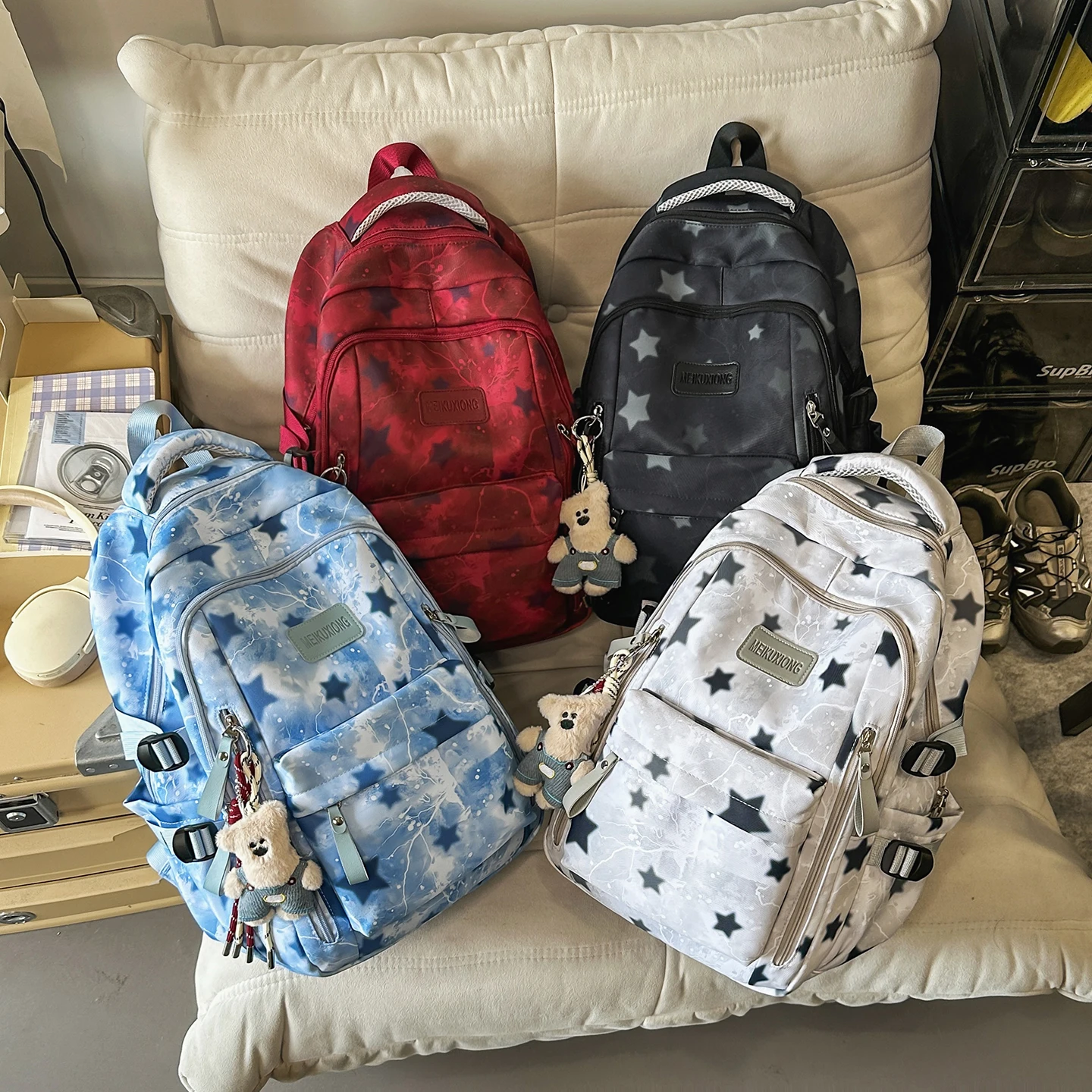 

Новый вместительный рюкзак с двумя лямками для учащихся средних и начальных классов, дизайн с маленькими звездами, унисекс, сумка для студентов колледжей.