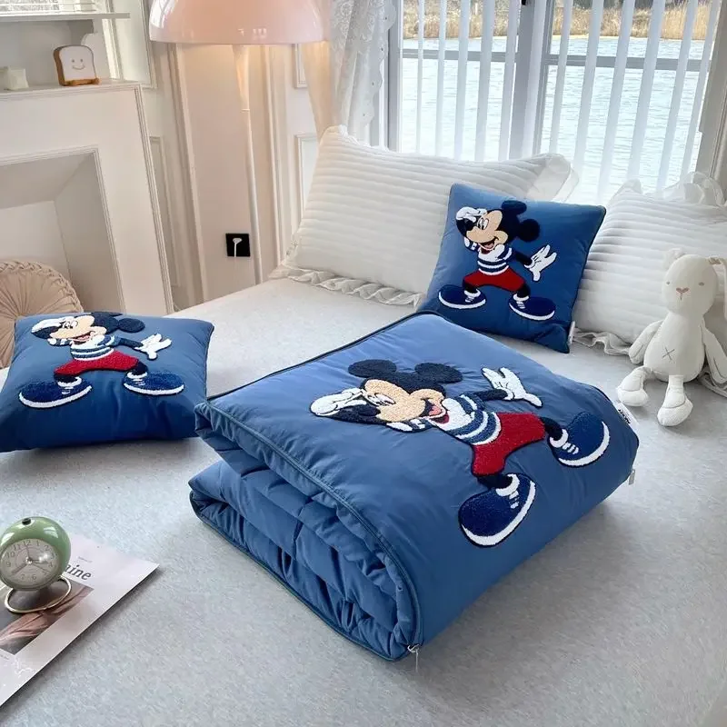 Disney MickeyMinnie living room office bedroom cute double-sided high-end cartoon cotton pillow quilt car embroidered cushion