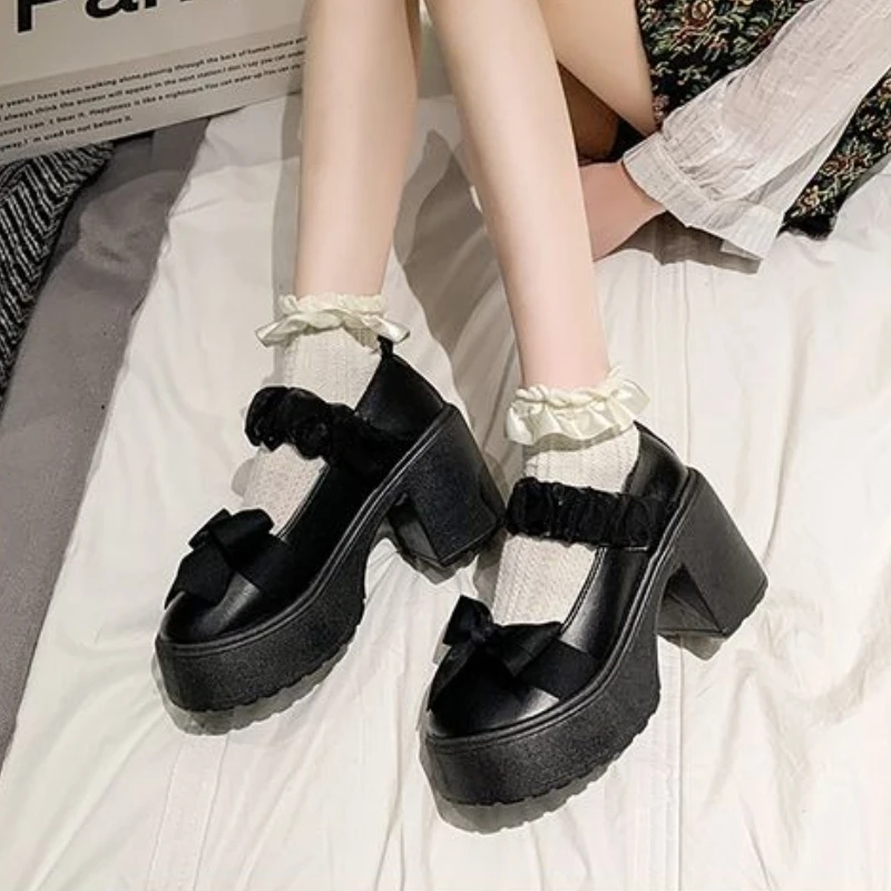 

Женские туфли Мэри Джейн на платформе в японском стиле, новинка 2023 года, летние кожаные туфли на высоком французском каблуке с жемчужным бантом