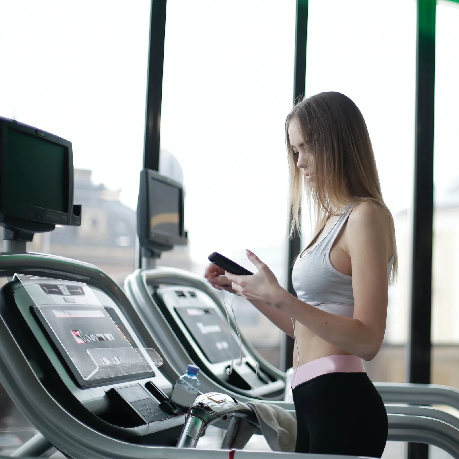 

Акриловая подставка для чтения книг, планшетов и журналов для использования дома и на беговой дорожке, держатель для электронных книг, подставка-дисплей