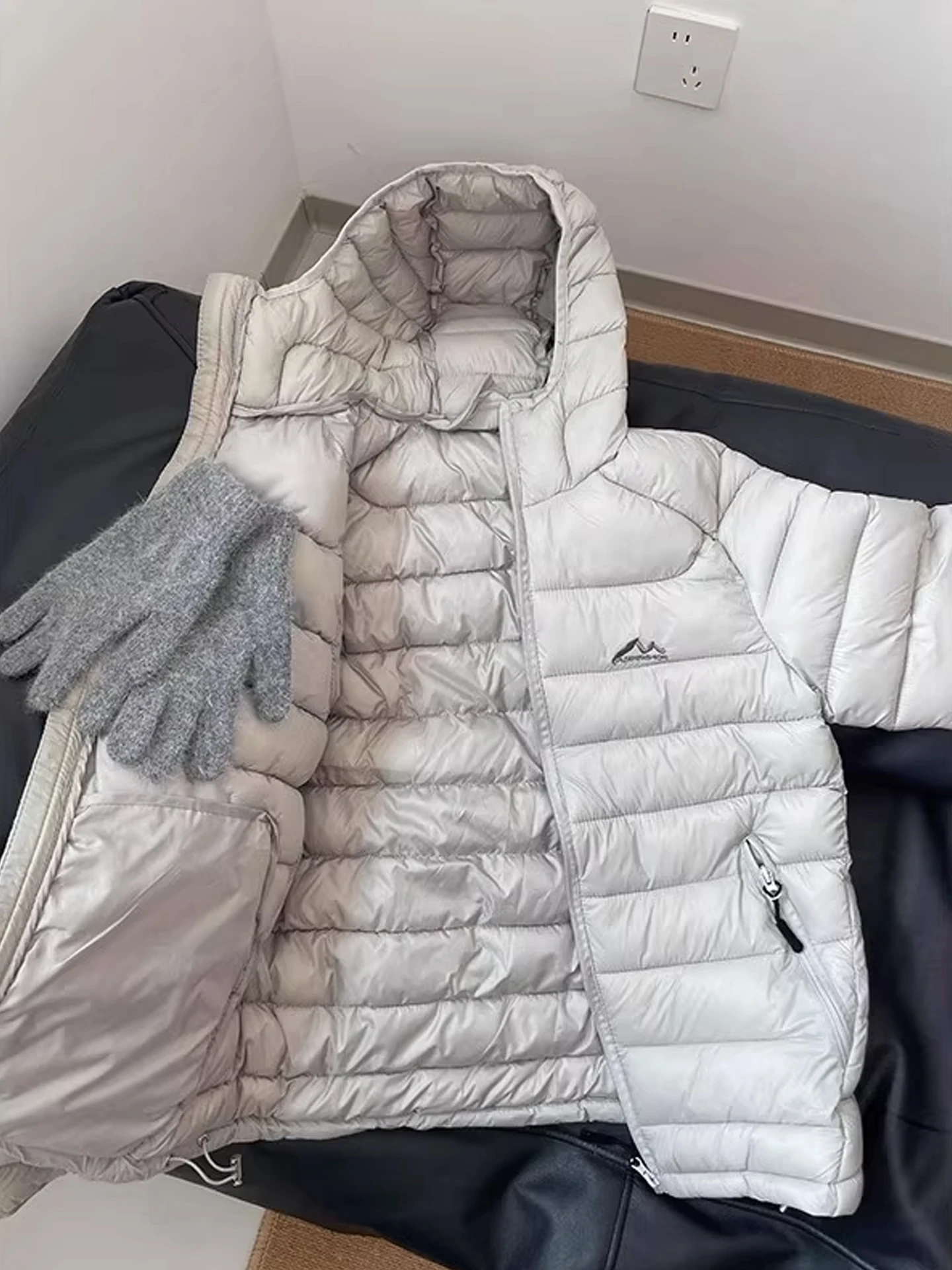 معطف شتوي خفيف الوزن من American Sle للرجال من القطن مع غطاء للرأس بقصة ضيقة وغير منتفخة للزوجين ملابس خارجية للشباب