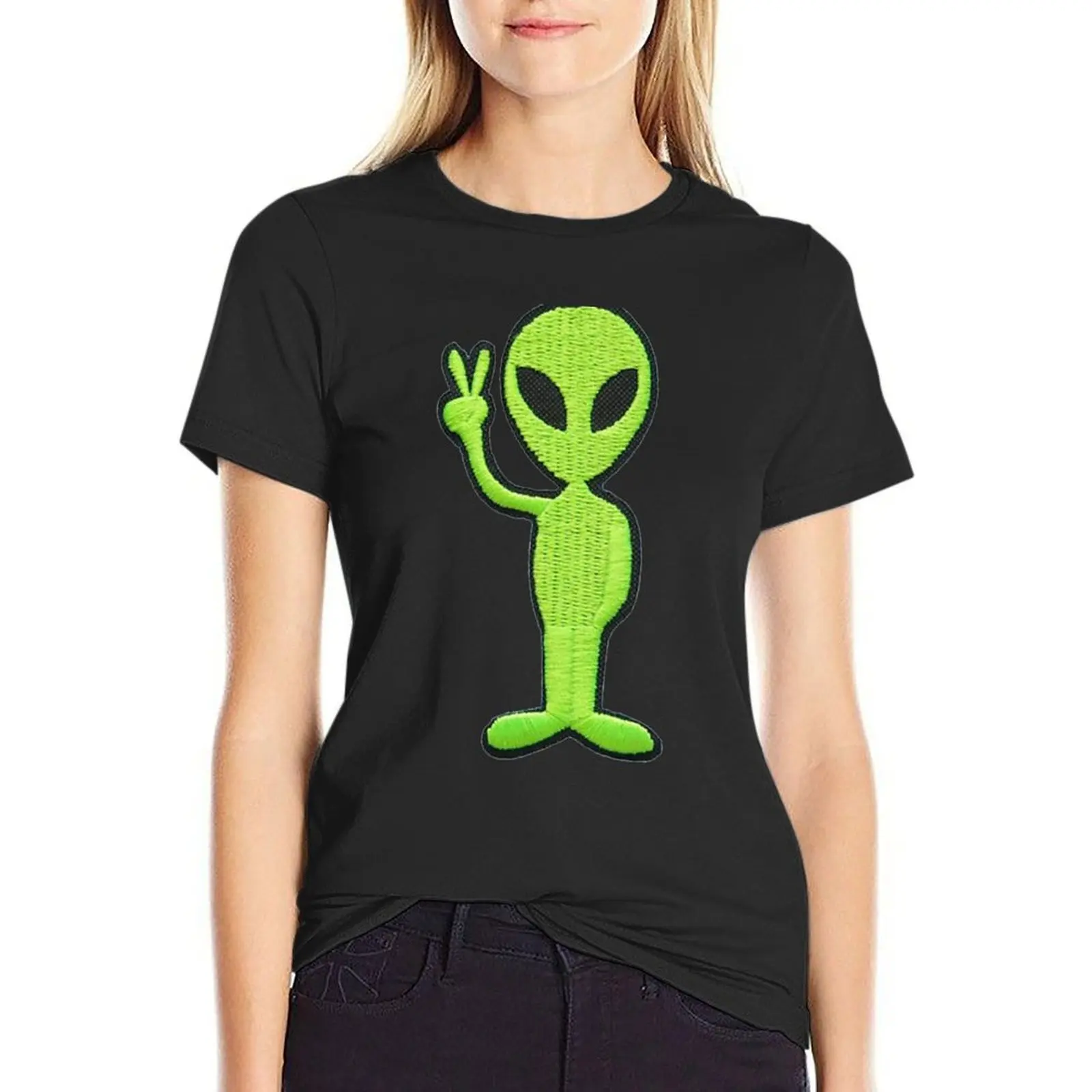 Alien meme ,Alien anime ,Alien manga ,Alien cartoon T-Shirt plain funny vintage lady clothes tops for Women