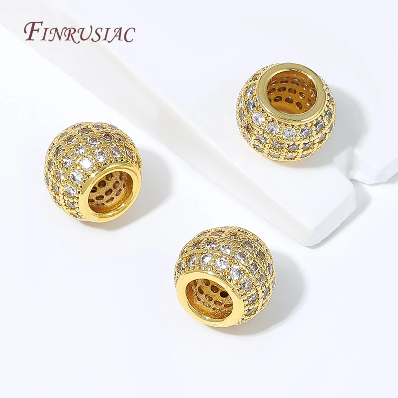 Cuentas espaciadoras tipo barril chapadas en oro de 18K con pavé de circonita cúbica, cuentas de circonita cúbica micro pavé de agujero grande para fabricación de joyas y accesorios.