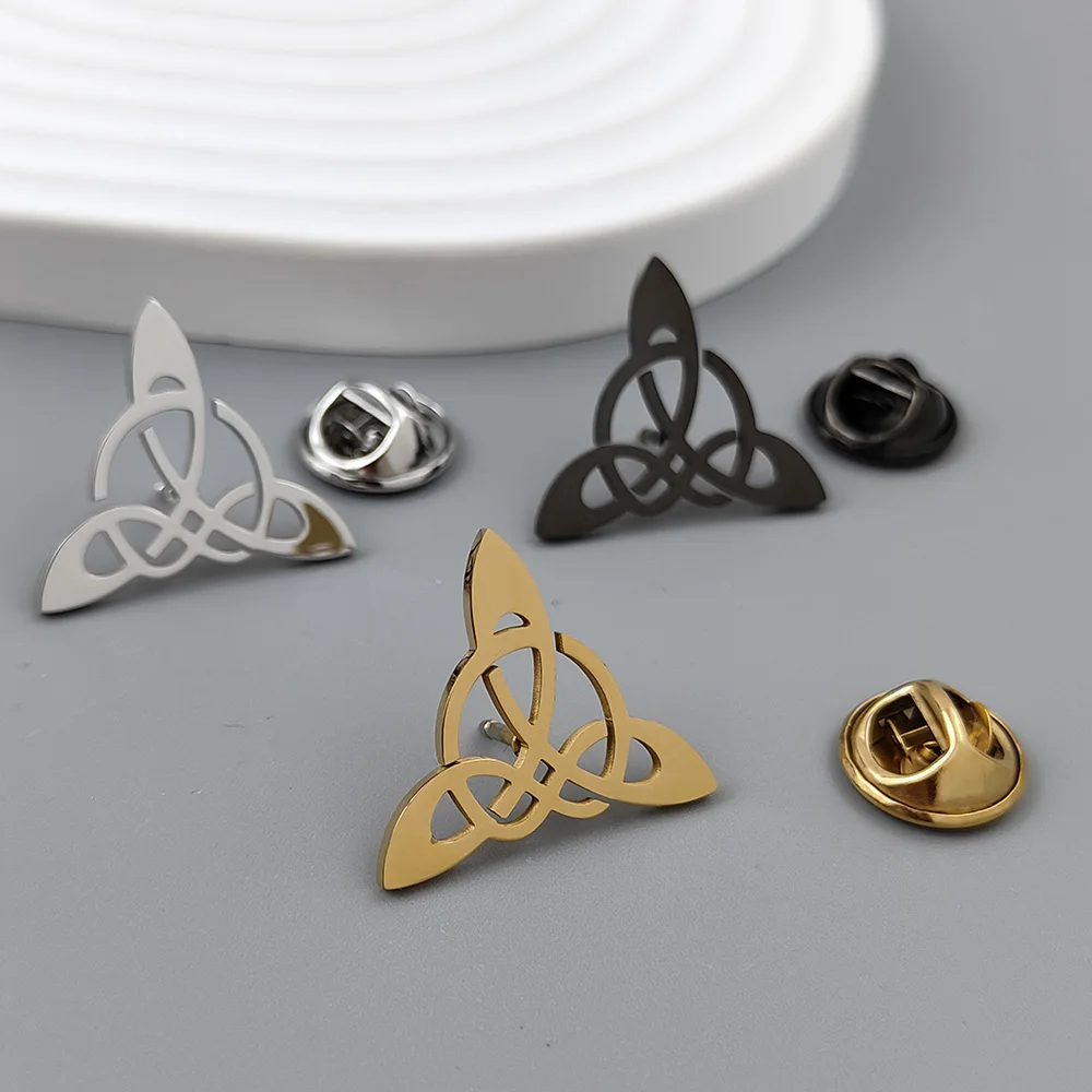316L Stainless Steel 18K Gold Plated Celtic Trinity Knot Lapel Pin Irish Symbol Hollow Brooch Suit Collar Pin Jewelry Gift