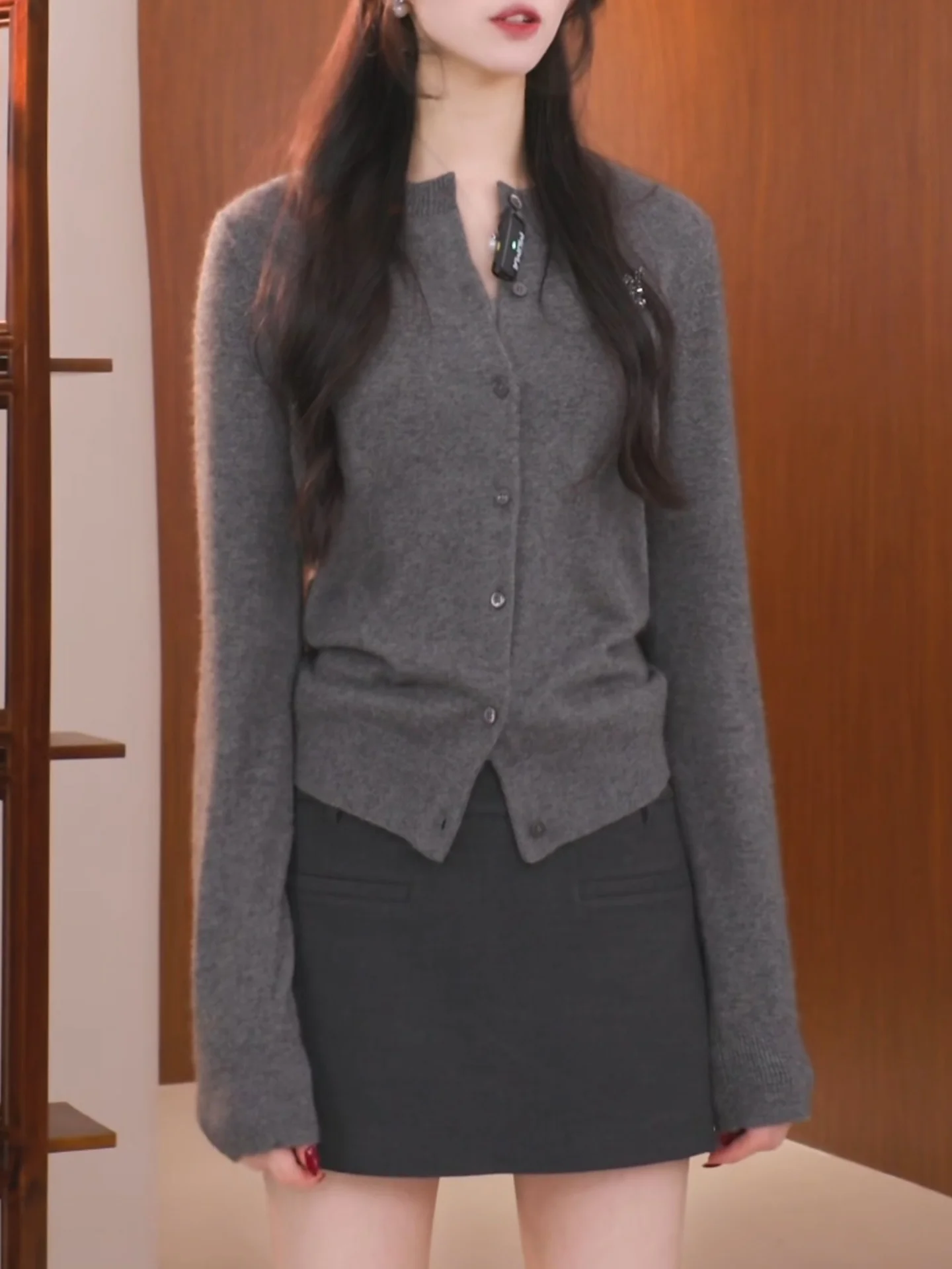 

Slim Fit Long Sve V-Ne Knit Cardigan Women's Base Layer Open-irt Sle Autumn Winter Faionable Versatile Camere Sw...