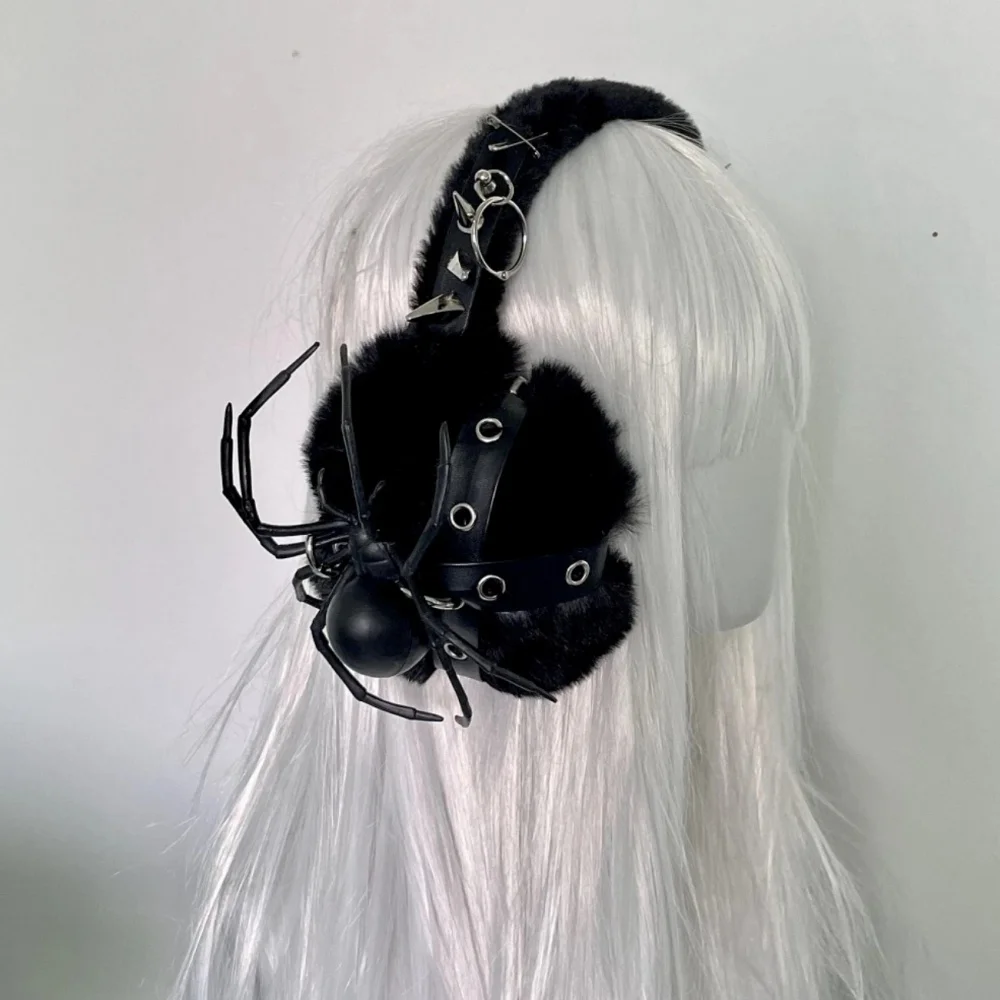 Nuovo fatto a mano Venom Spider Peluche Paraorecchie Darkly Nero Punk Rivetti Calda Sottocultura Paraorecchie Pieghevoli Accessori Invernali per le Ragazze