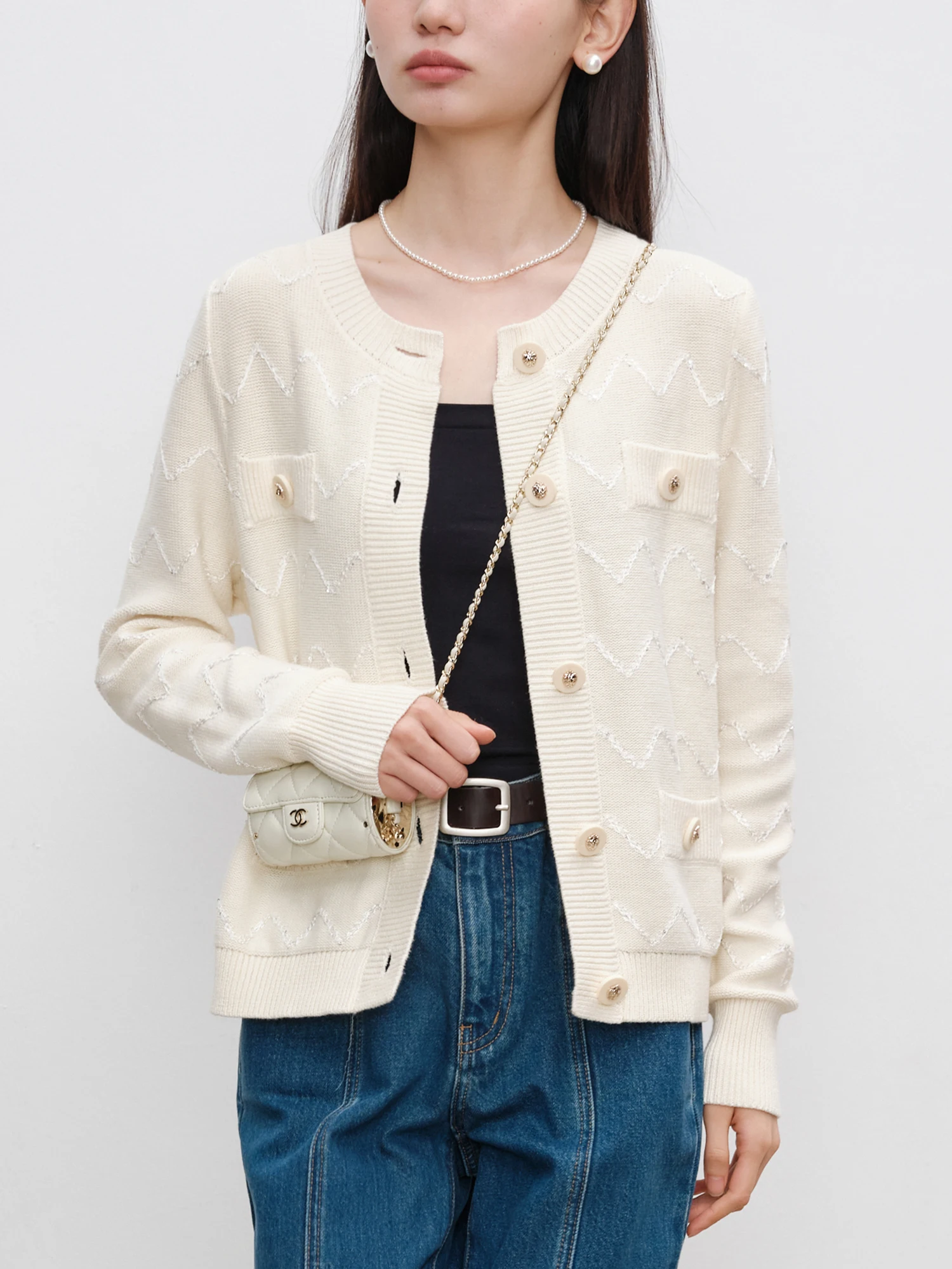 ZIQIAO Petite Size Knitted Cardigan White Top For Women Autumn 2024 New Design Elegant Versatile Commuting Sweater Top 24ZQ93210